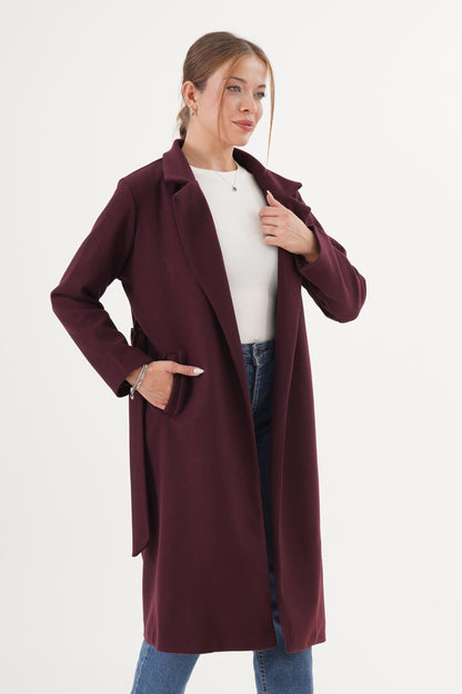 كوت طويل باللون الماروني